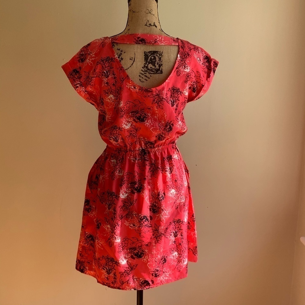 Candie’s pink black floral dress size S - Picture 3 of 9